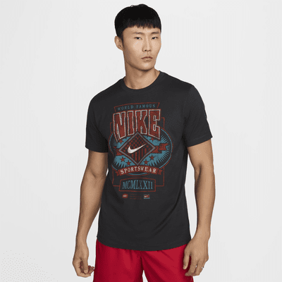 Nike Sportswear Men's Crew-Neck T-Shirt. Nike.com